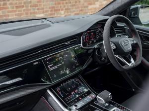 Audi RS Q8 Vorsprung 2020 года  (UK)